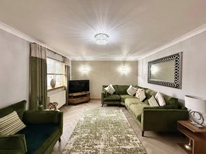 Photo 6- click for photo gallery